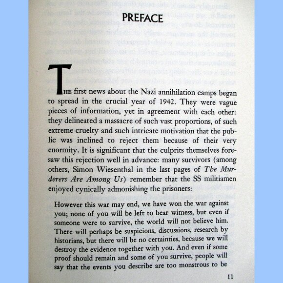 Book: The Drowned and the Saved by Primo Levi, Translated by Raymond Rosenthal - Picture 4 of 13